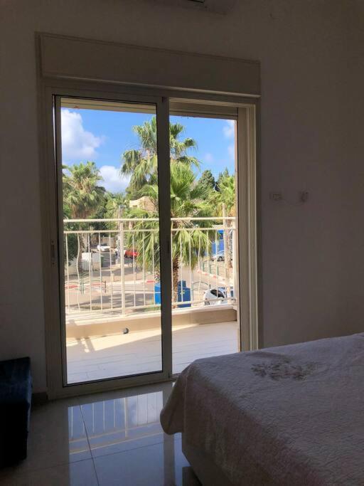 Bat Galim - Luxury Apartment By The Sea ไฮฟา ภายนอก รูปภาพ