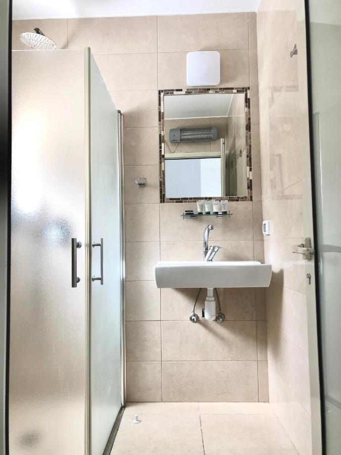 Bat Galim - Luxury Apartment By The Sea ไฮฟา ภายนอก รูปภาพ